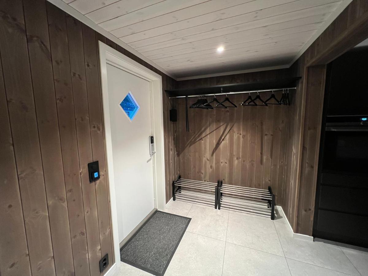 Hytte Naer Vannet, Jacuzzi Og Sauna Vradal Exterior photo